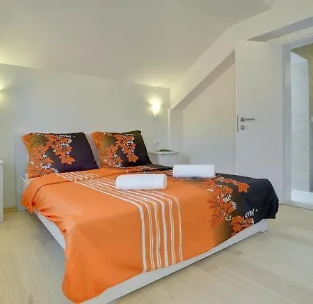 Ferienwohnung Marina 1 Apartman